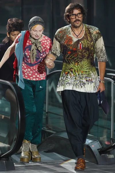 Look 54